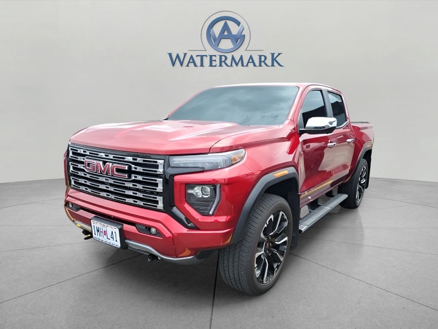 2025 GMC Canyon 4WD Denali Crew Cab Short Box's photo