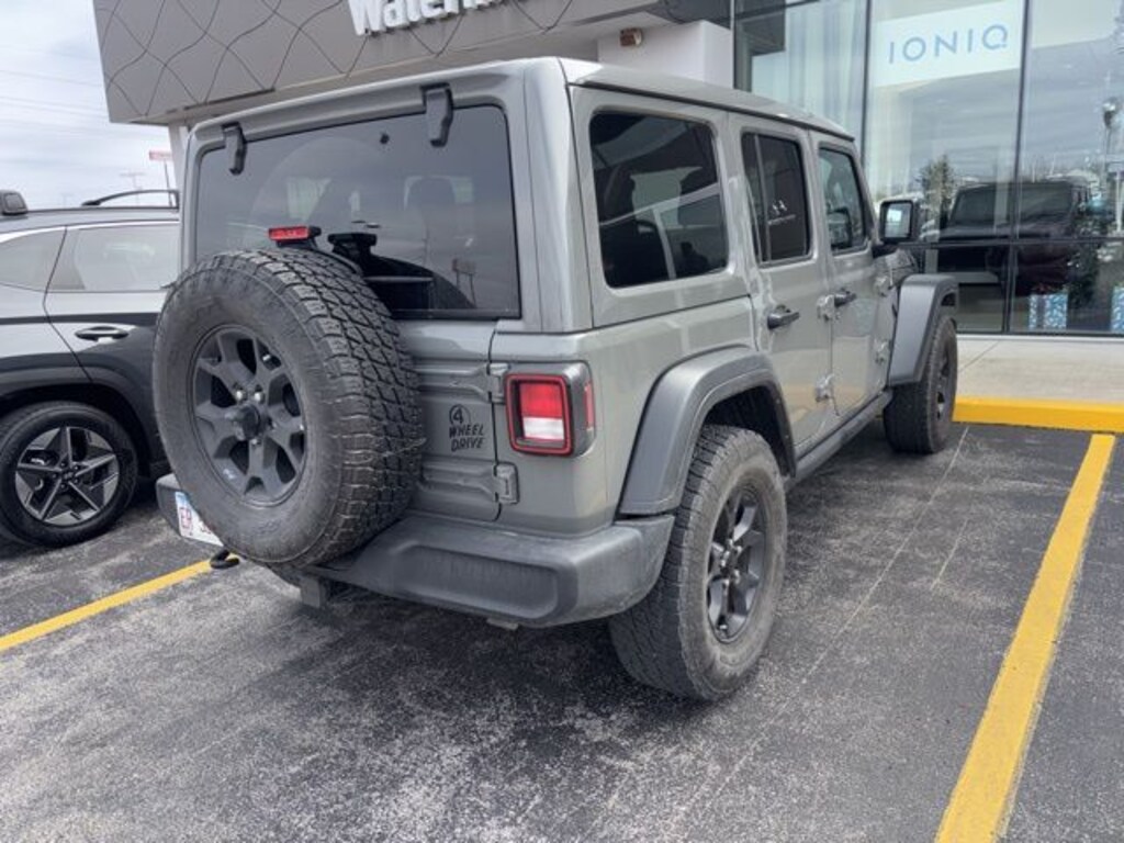 Used 2022 Jeep Wrangler Unlimited Willys SUV