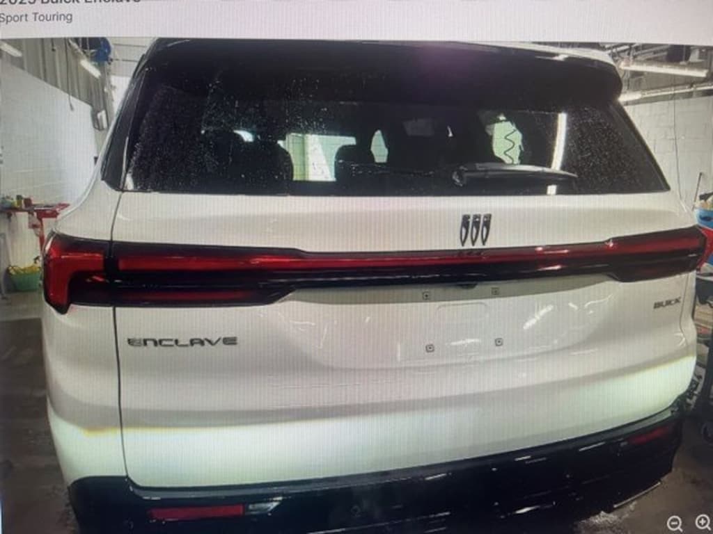 Used 2025 Buick Enclave Sport Touring SUV