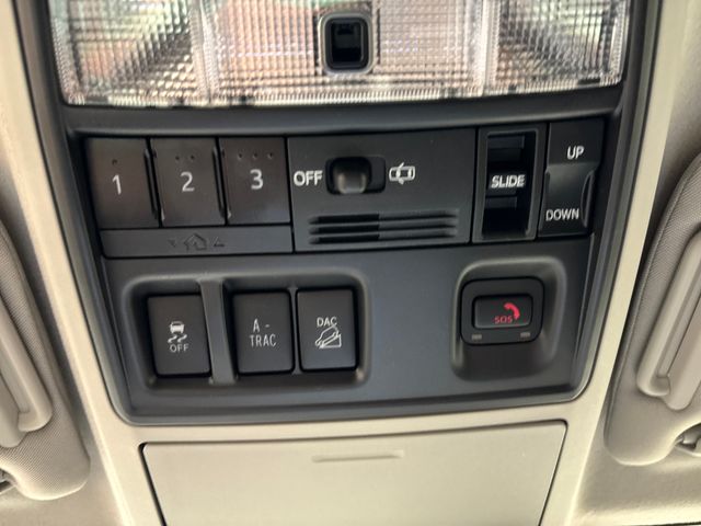 2020 Toyota 4Runner Limited - Photo 27