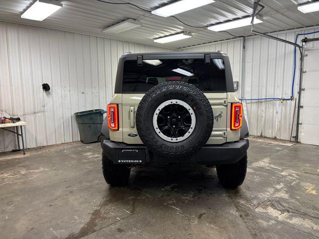 2025 Ford Bronco Outer Banks photo 4