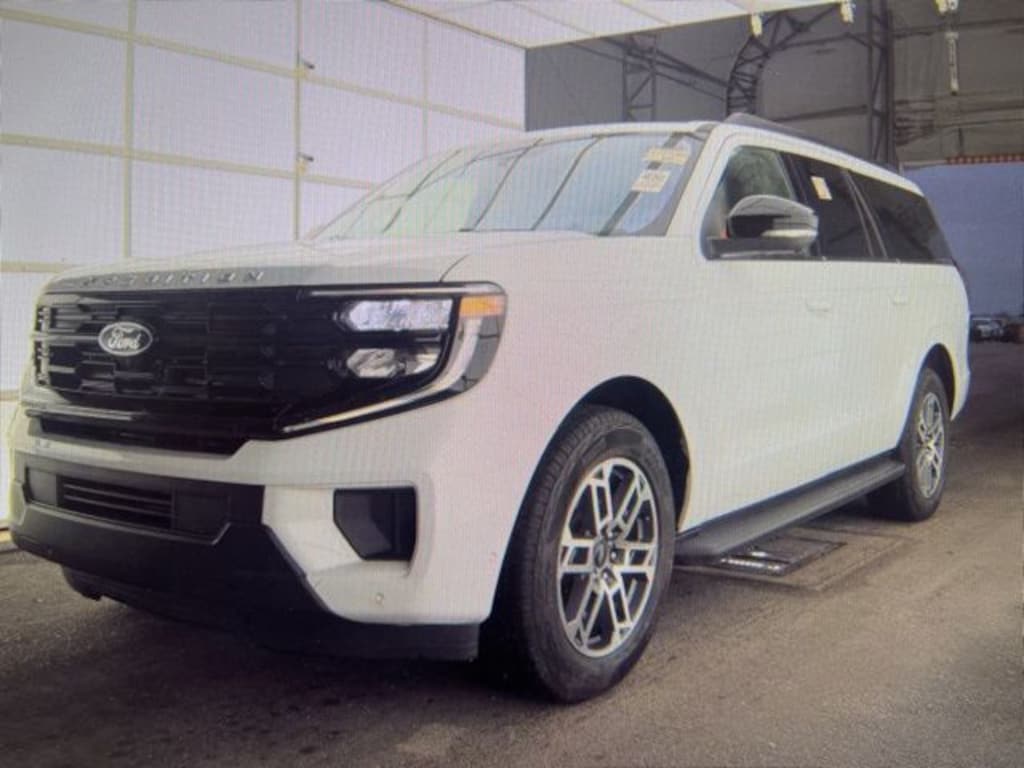 Used 2025 Ford Expedition Max Active SUV