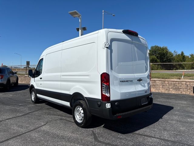 2026 Ford Transit photo 3