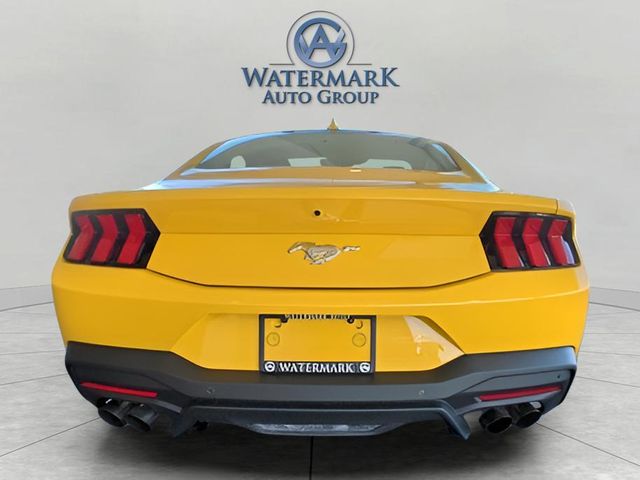 2024 Ford Mustang EcoBoost photo 3