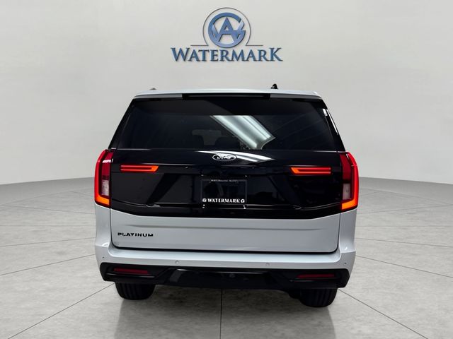 2025 Ford Expedition Platinum photo 4