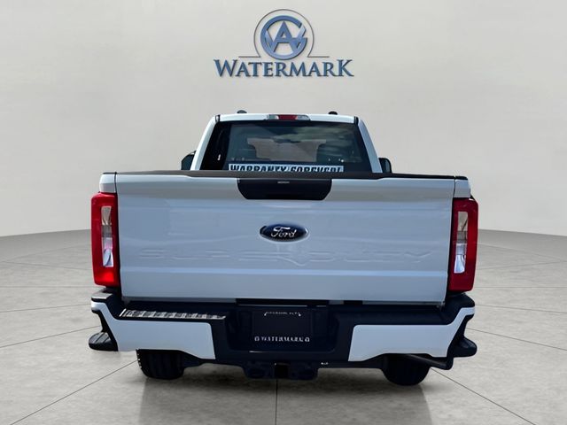 2026 Ford F-250 XL photo 4
