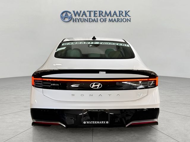 2025 Hyundai Sonata SEL photo 4