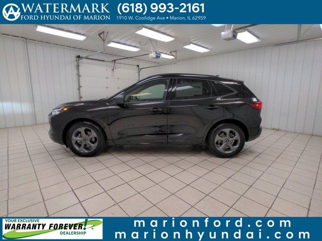 Used 2023 Ford Escape ST-Line with VIN 1FMCU0MN8PUA44222 for sale in Marion, IL