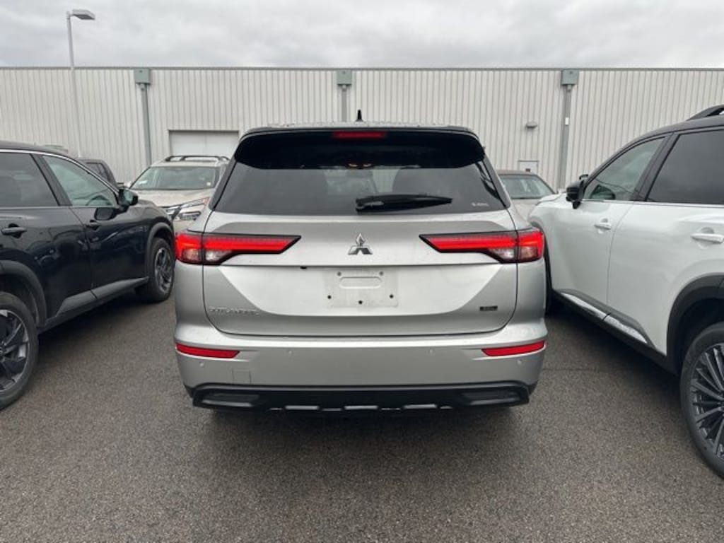 Used 2023 Mitsubishi Outlander SEL Black Edition SUV