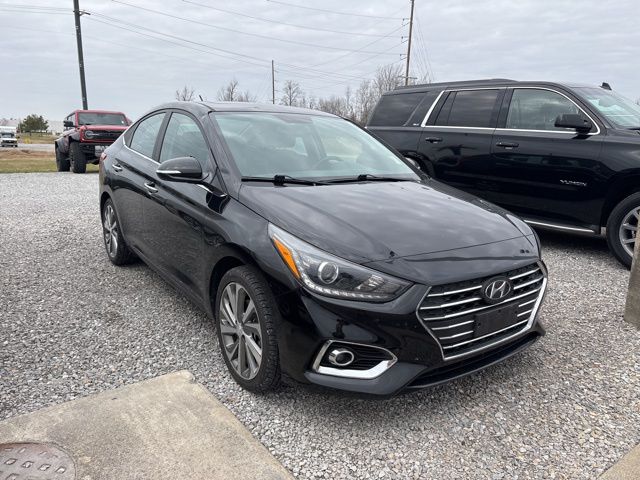 2022 Hyundai Accent Limited's photo