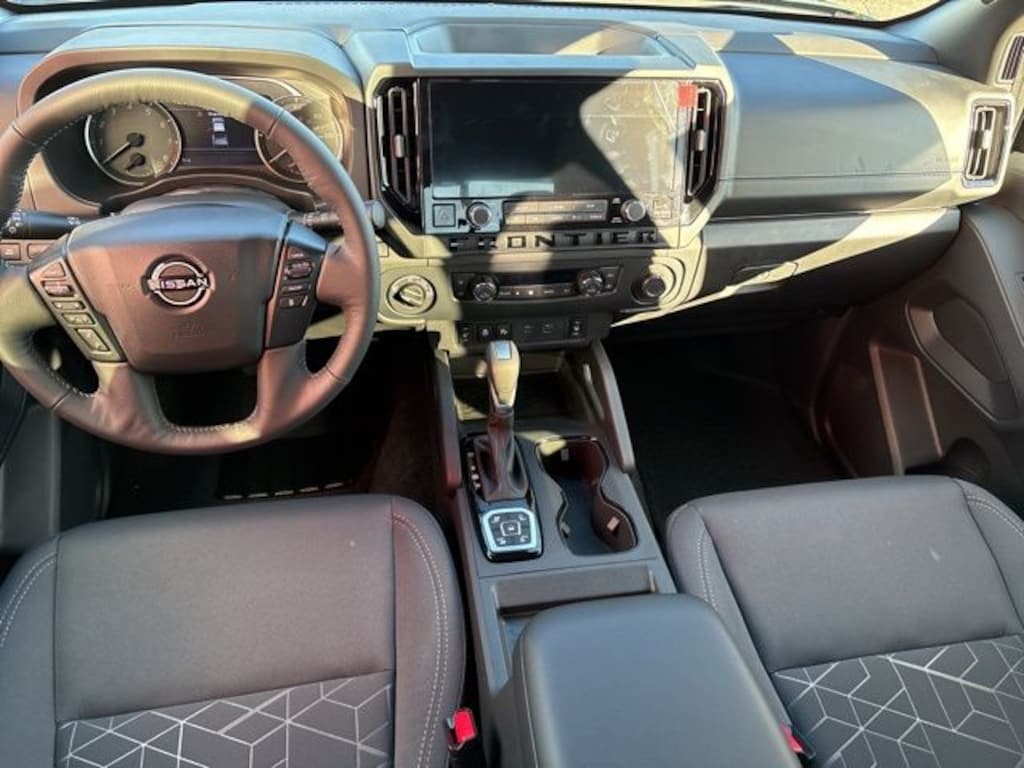 New 2026 Nissan Frontier SV Truck Crew Cab