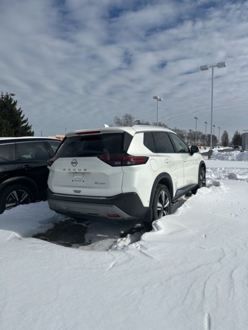 Used 2023 Nissan Rogue SL SUV