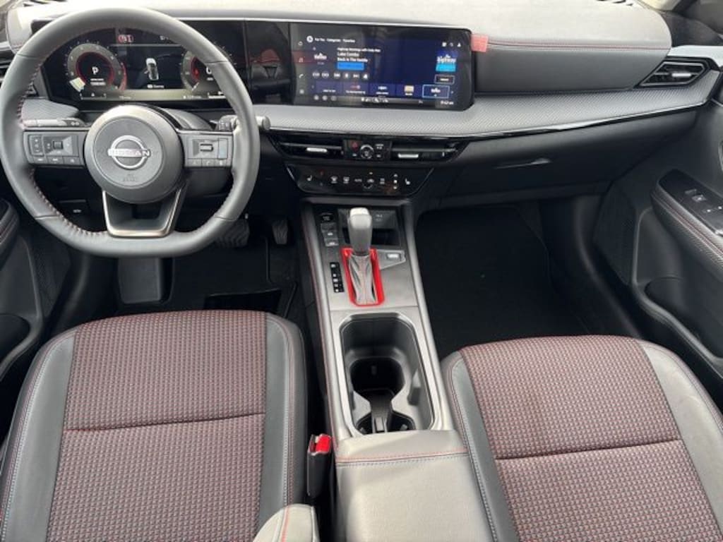 New 2026 Nissan Kicks SR SUV