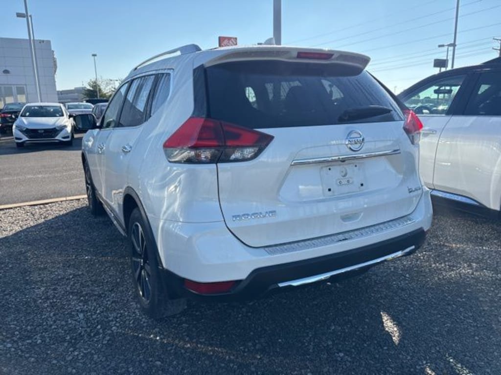 Used 2018 Nissan Rogue SL SUV