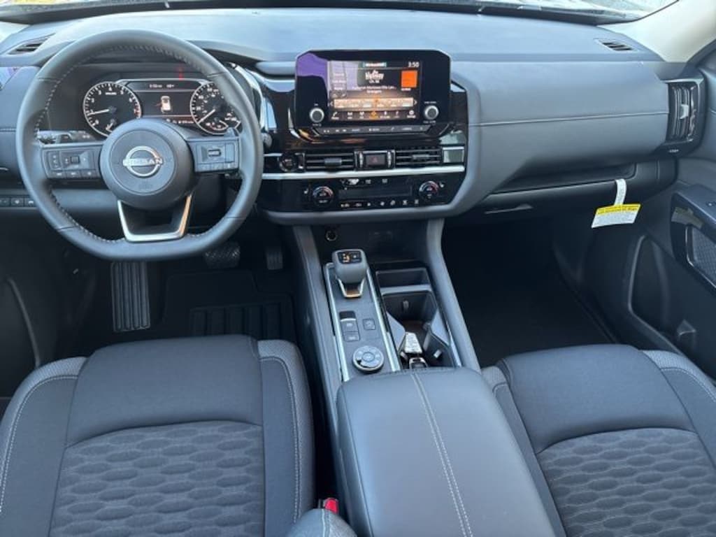 New 2025 Nissan Pathfinder SV SUV