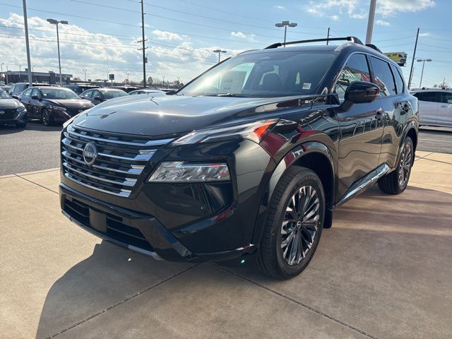 2026 Nissan Rogue Platinum photo 2