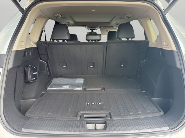 2026 Nissan Rogue Platinum - Photo 28