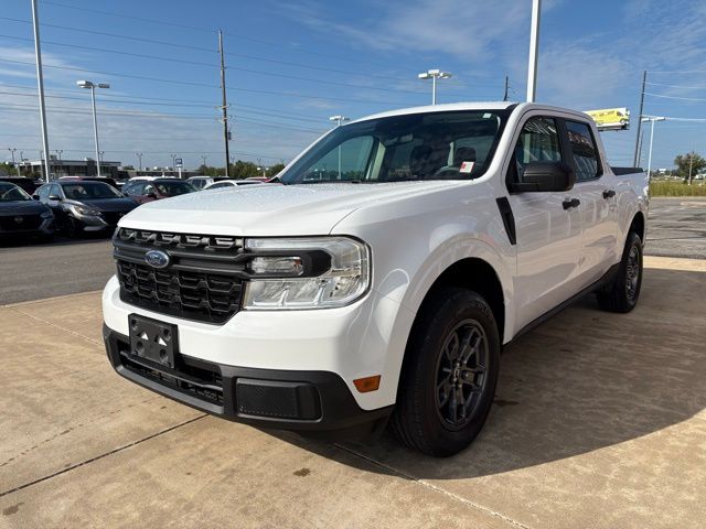 2022 Ford Maverick XL photo 3