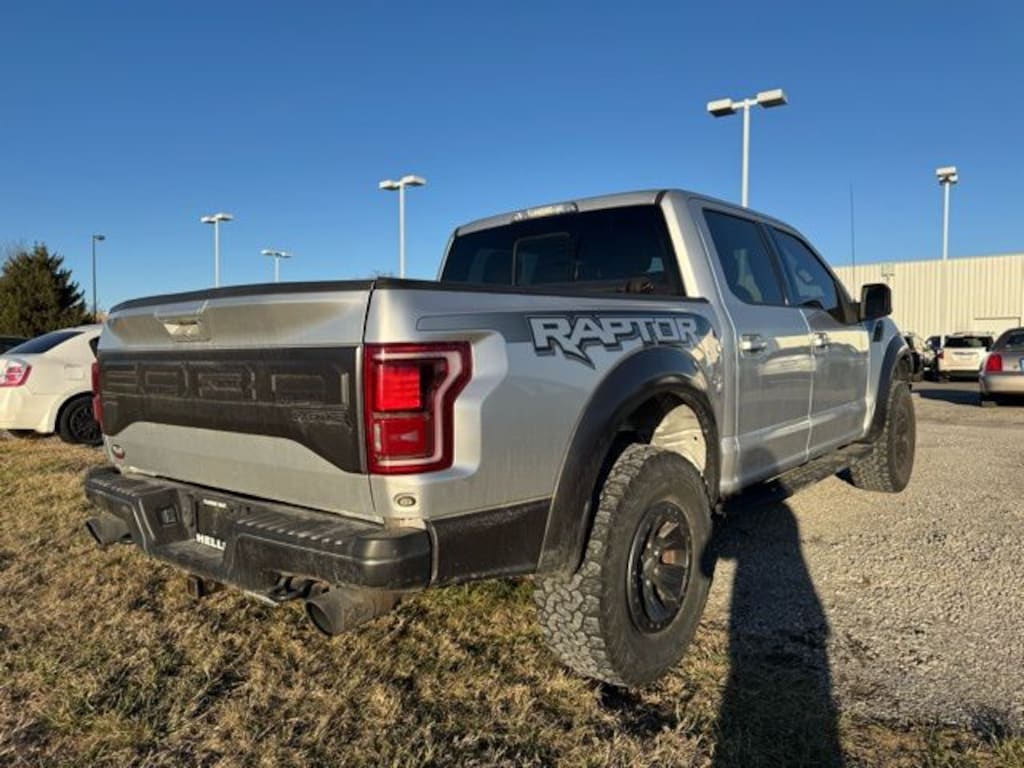 Used 2017 Ford F-150 Raptor Truck SuperCrew Cab