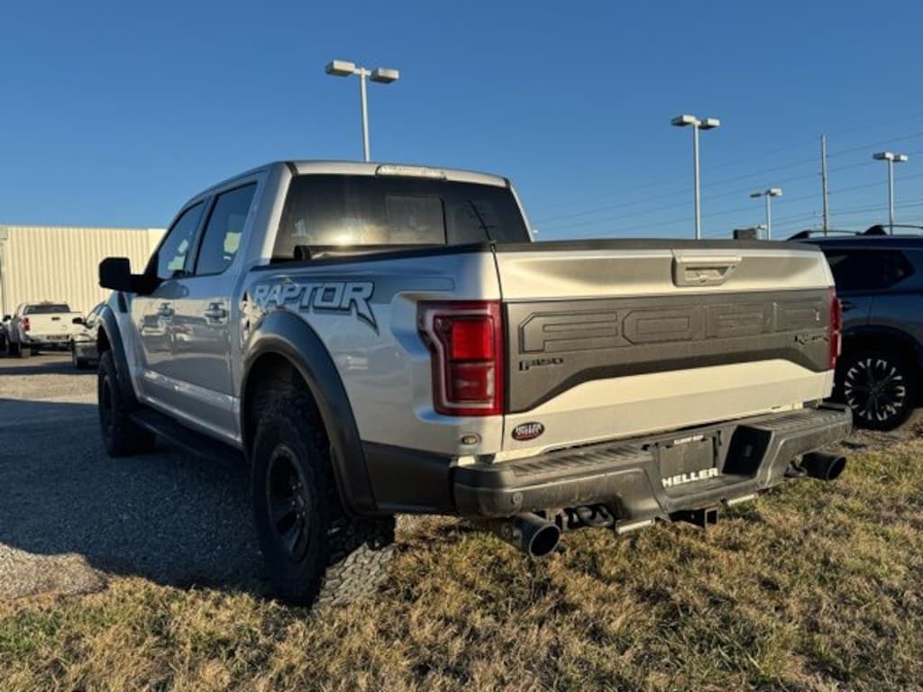 Used 2017 Ford F-150 Raptor Truck SuperCrew Cab