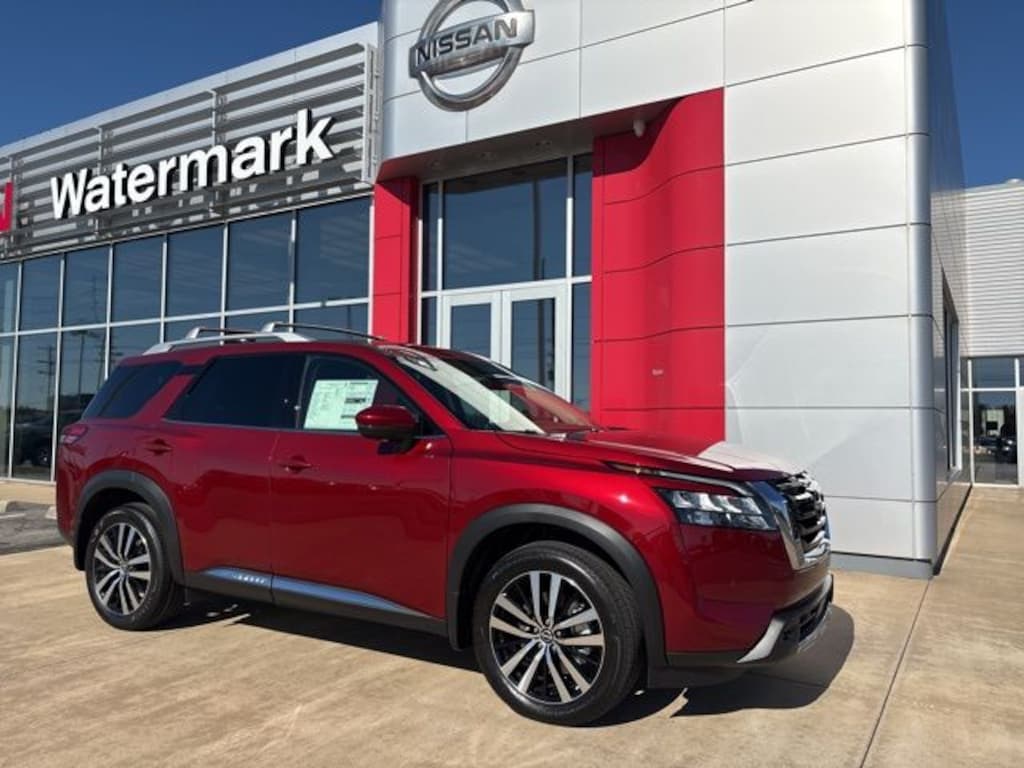 New 2025 Nissan Pathfinder Platinum SUV