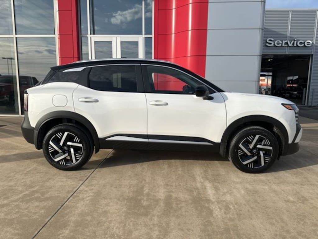 New 2026 Nissan Kicks SV SUV