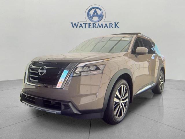 2025 Nissan Pathfinder Platinum 4WD's photo