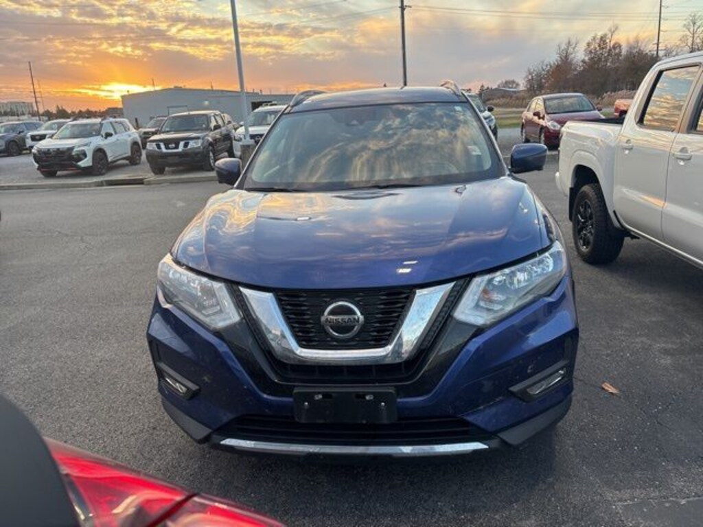 Used 2018 Nissan Rogue SL SUV