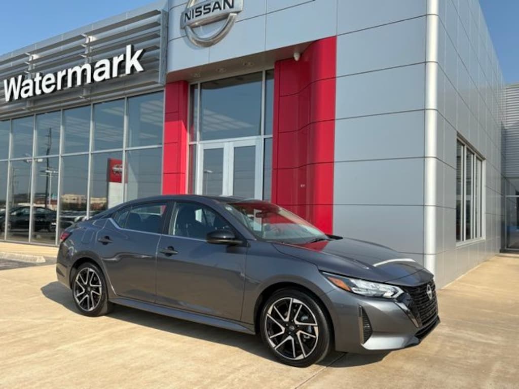 New 2025 Nissan Sentra SR Sedan