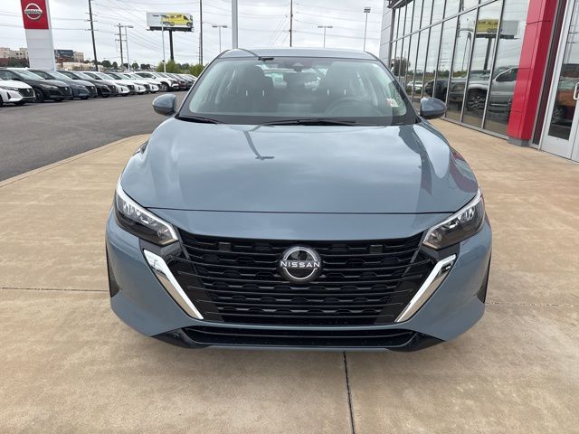 2025 Nissan Sentra SV photo 3