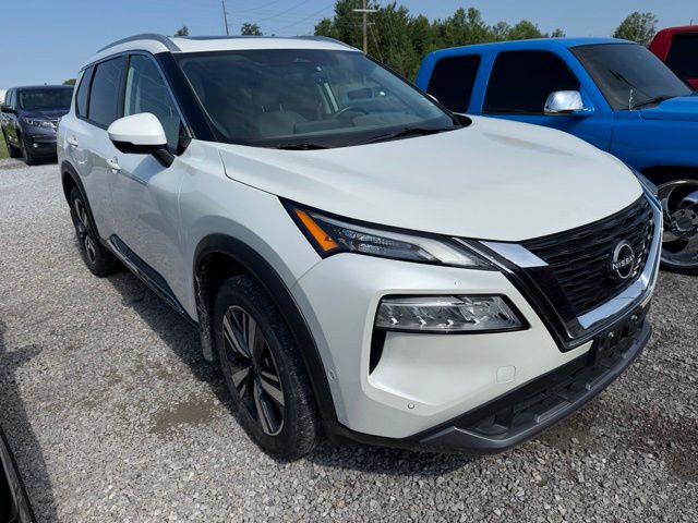 2023 Nissan Rogue SL AWD's photo