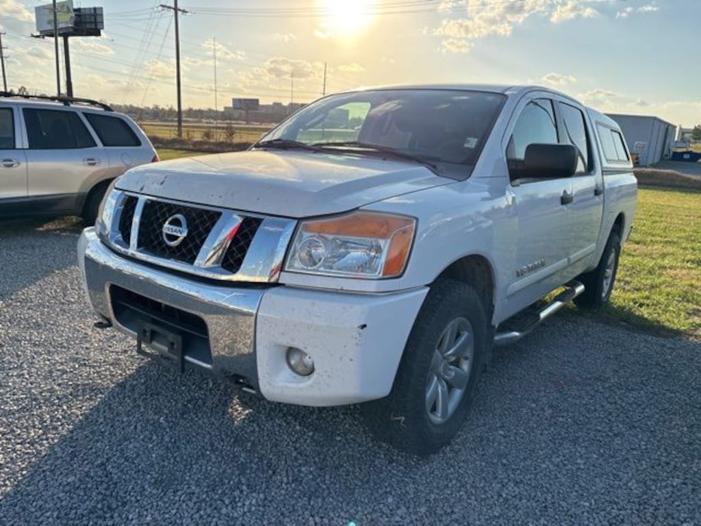 Used 2011 Nissan Titan Truck Crew Cab
