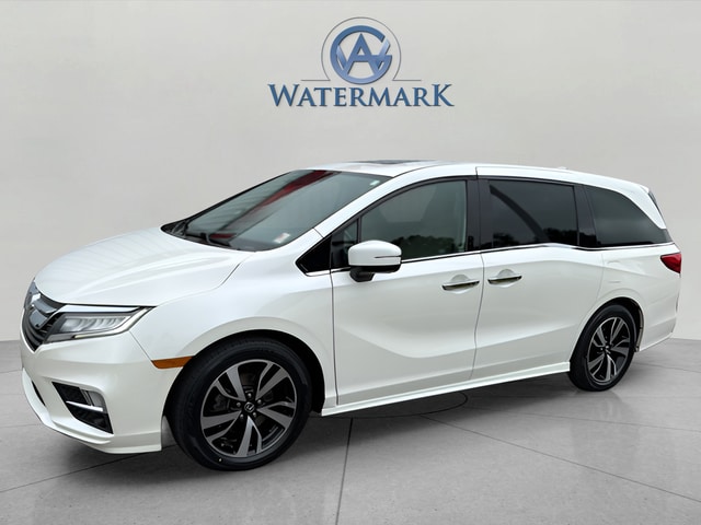 2018 Honda Odyssey Elite's photo