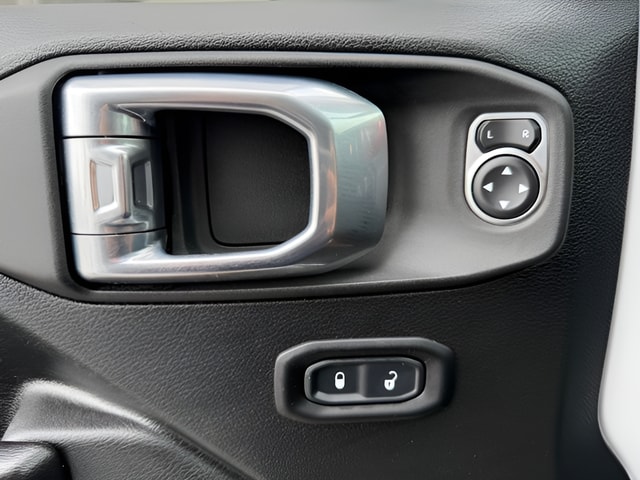 2021 Jeep Gladiator Rubicon - Photo 11