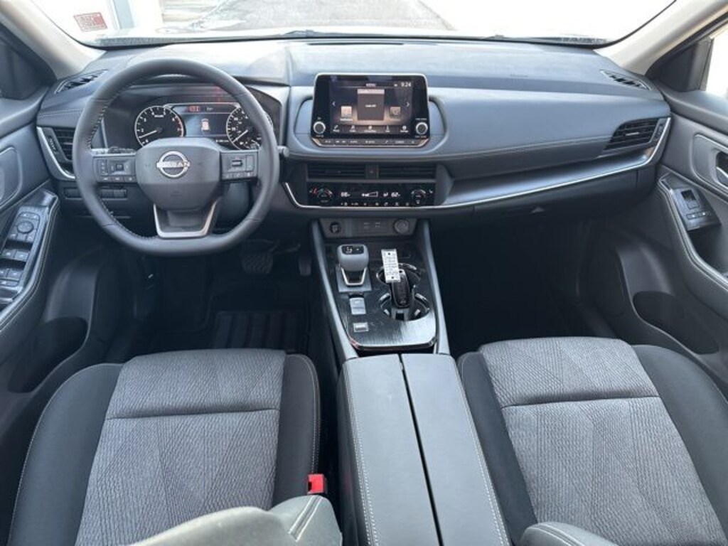 New 2026 Nissan Rogue SV SUV