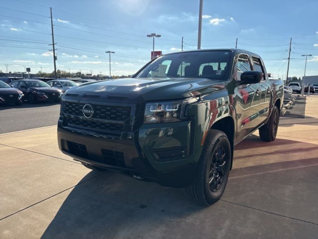New 2026 Nissan Frontier SV Truck Crew Cab