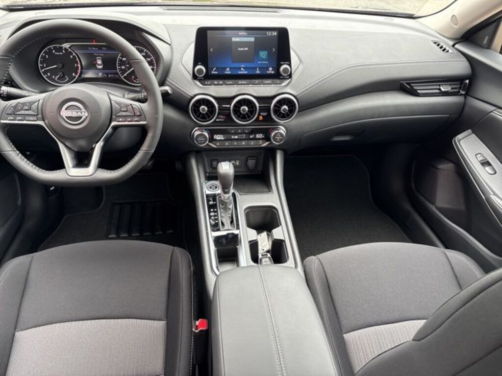 New 2025 Nissan Sentra SV Sedan