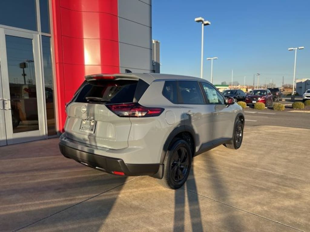 New 2026 Nissan Rogue SV SUV