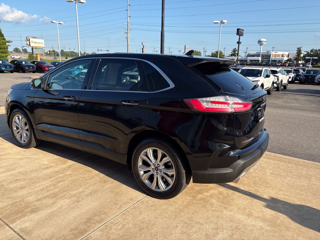 Used 2022 Ford Edge Titanium SUV