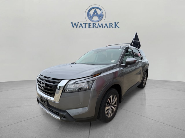2025 Nissan Pathfinder SL 4WD's photo