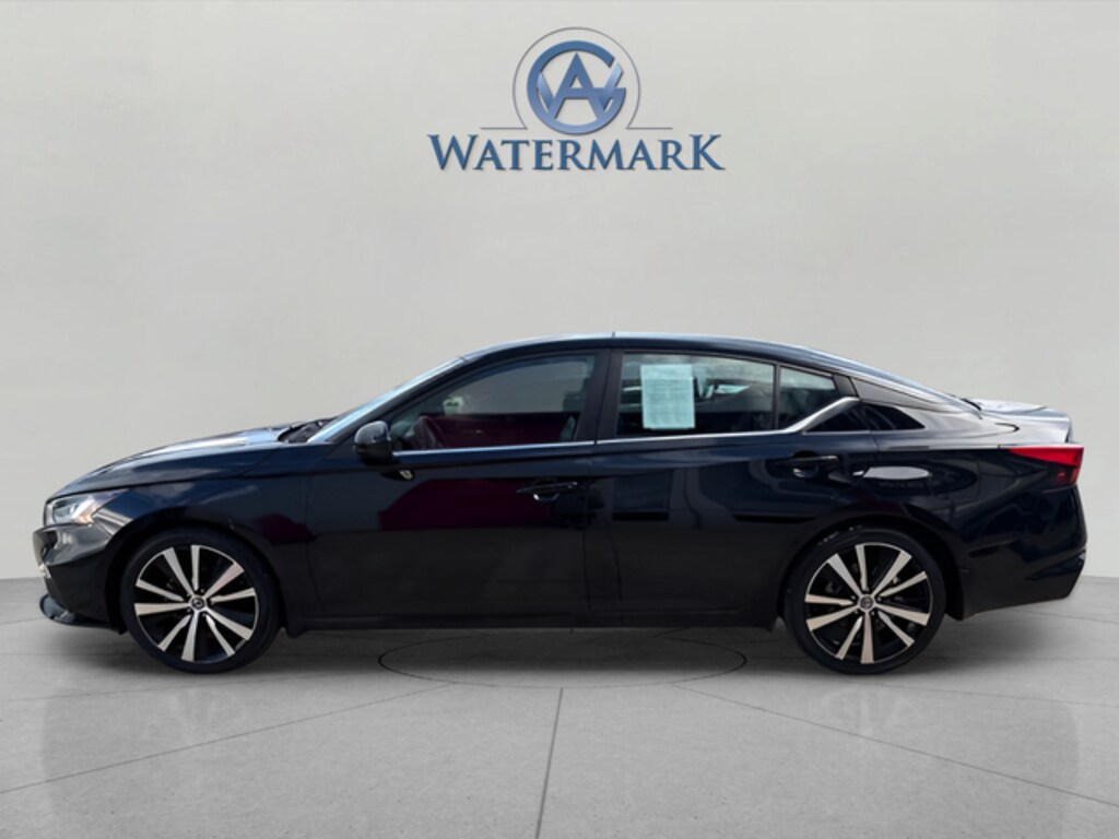 Used 2022 Nissan Altima 2.5 SR Sedan