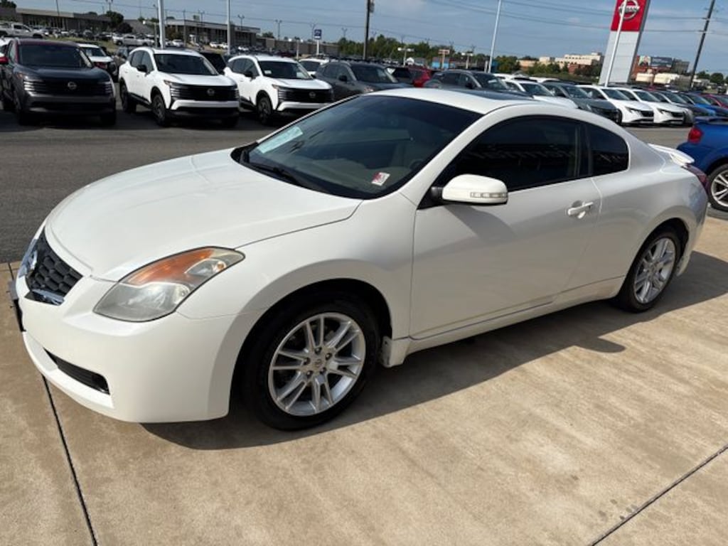 Used 2008 Nissan Altima 3.5 SE Coupe