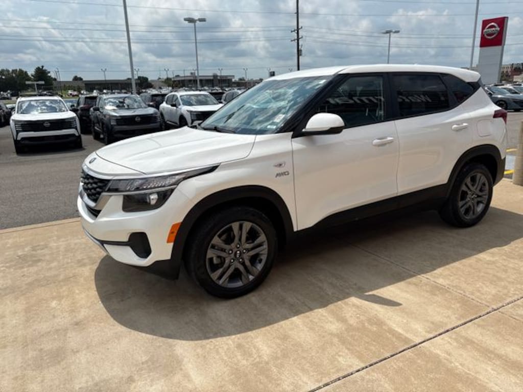Used 2021 Kia Seltos LX SUV