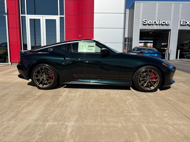 2026 Nissan Z Performance photo 4