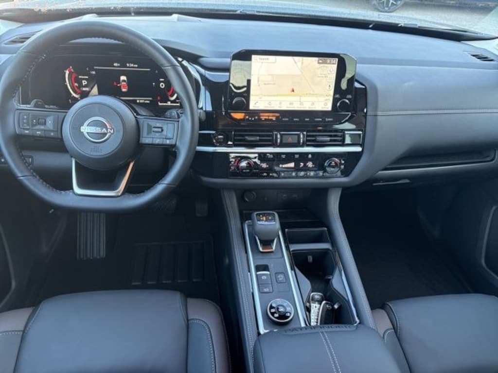 New 2025 Nissan Pathfinder Platinum SUV