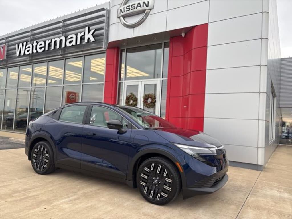 New 2026 Nissan LEAF PLATINUM+ SUV