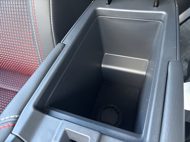 2026 Nissan KICKS SR AWD - Photo 26
