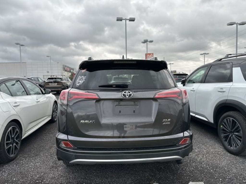 Used 2016 Toyota RAV4 XLE SUV