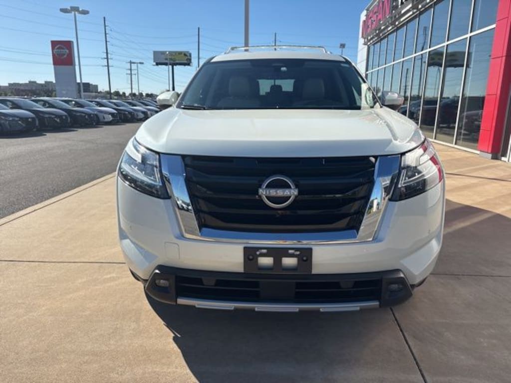 Certified 2023 Nissan Pathfinder SL SUV