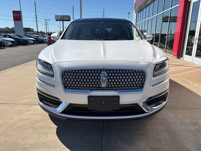 2019 Lincoln Nautilus Select photo 2